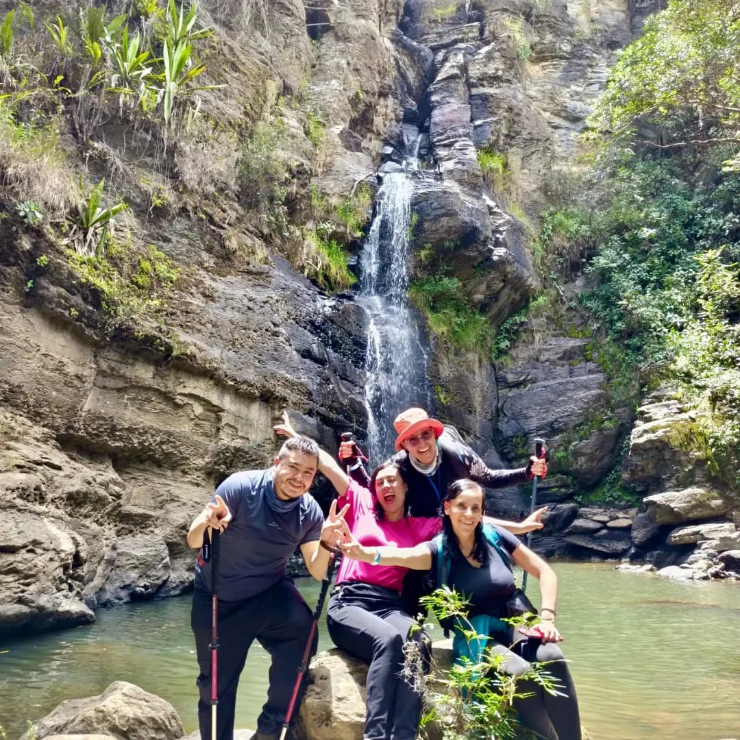 Caminata Ruta de las Cascadas, Santa Sofía