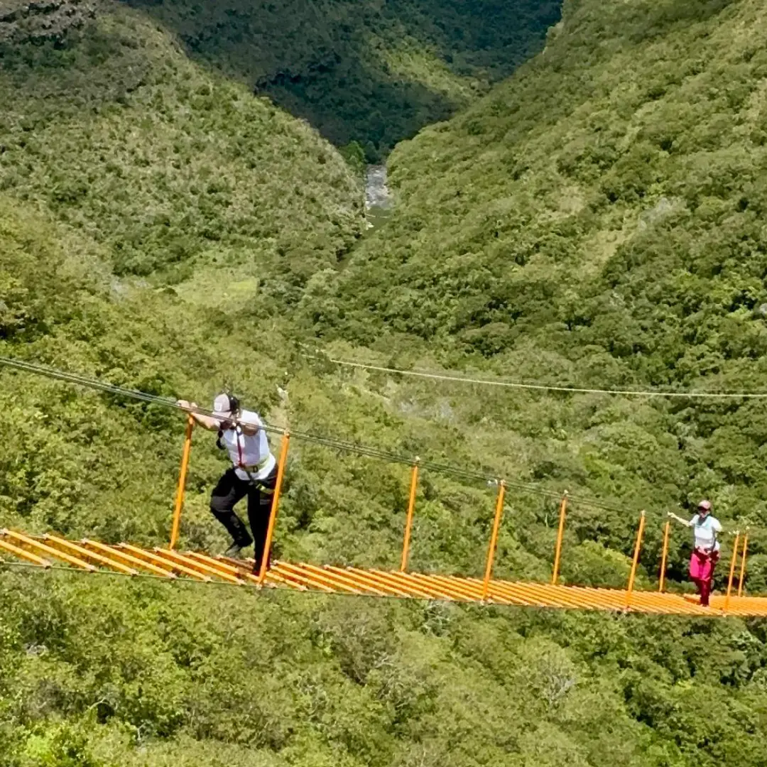 Escalera al Cielo y Parque el Hayal